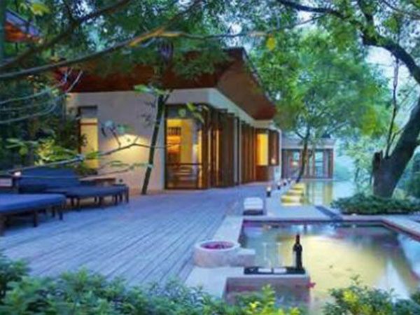 騰沖和順柏聯(lián)酒店