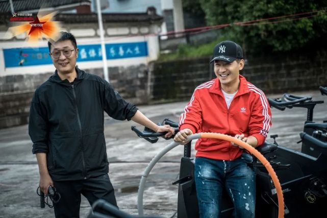 騰沖界頭鎮(zhèn)騎行電影