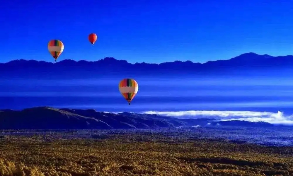 中國騰沖秘境之旅：飛瀑如花濺，溫泉洗纖塵，騎馬古道--美麗的溫泉圣地櫻花谷游記一篇