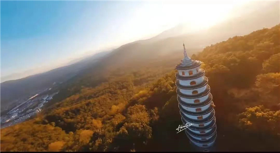 騰沖旅游景點:尋訪騰沖古十二景,于騰沖城中心國家森林公園尋覓來鳳晴嵐