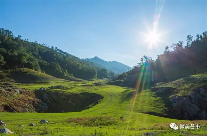 云南定制旅游：這幾條芒市自駕/騎行精品路線(xiàn)，此生必駕【附游玩攻略】